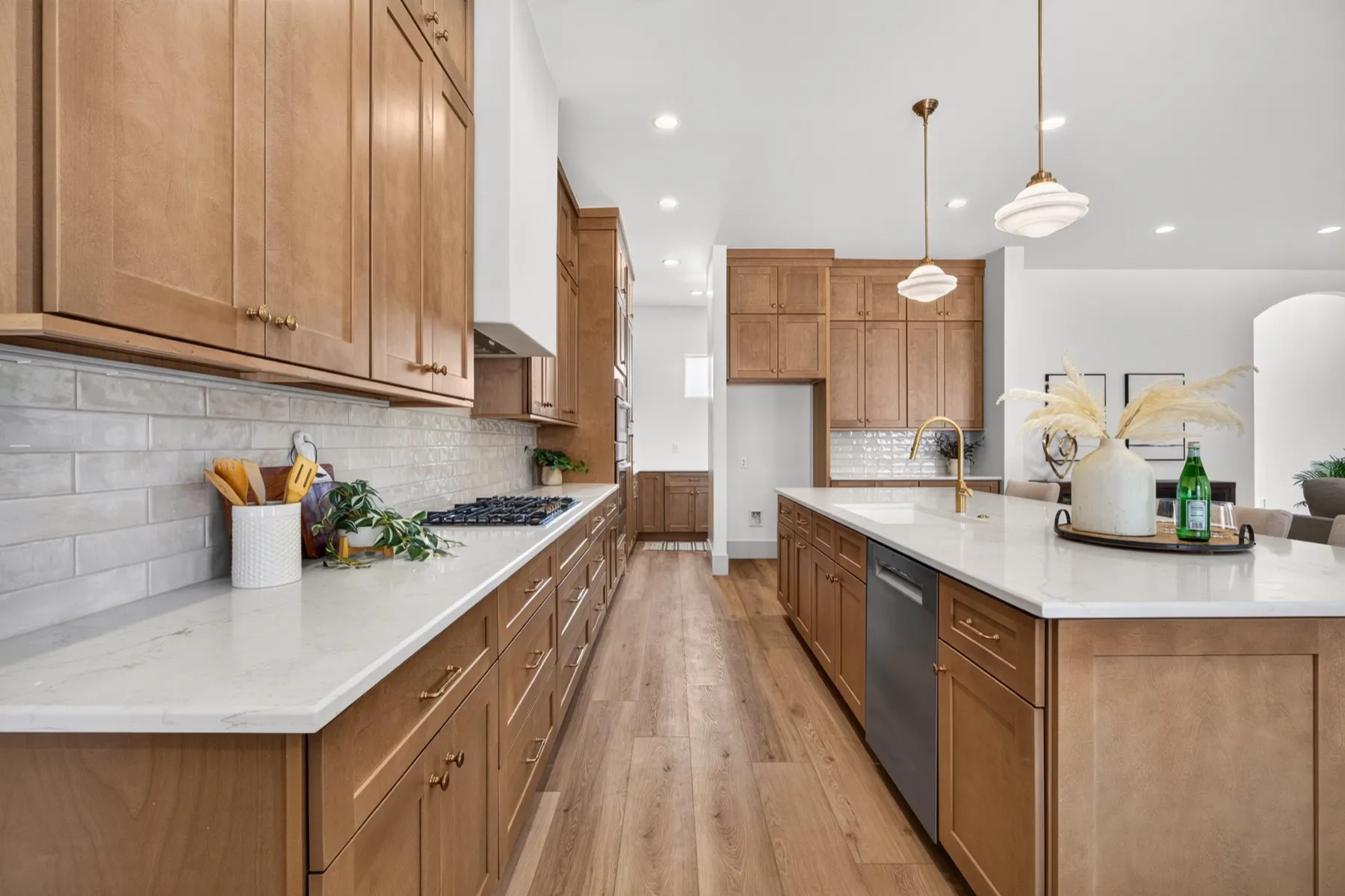 1927 Rimview Drive — interior photo 8 from our Genesis Lux Shaker install