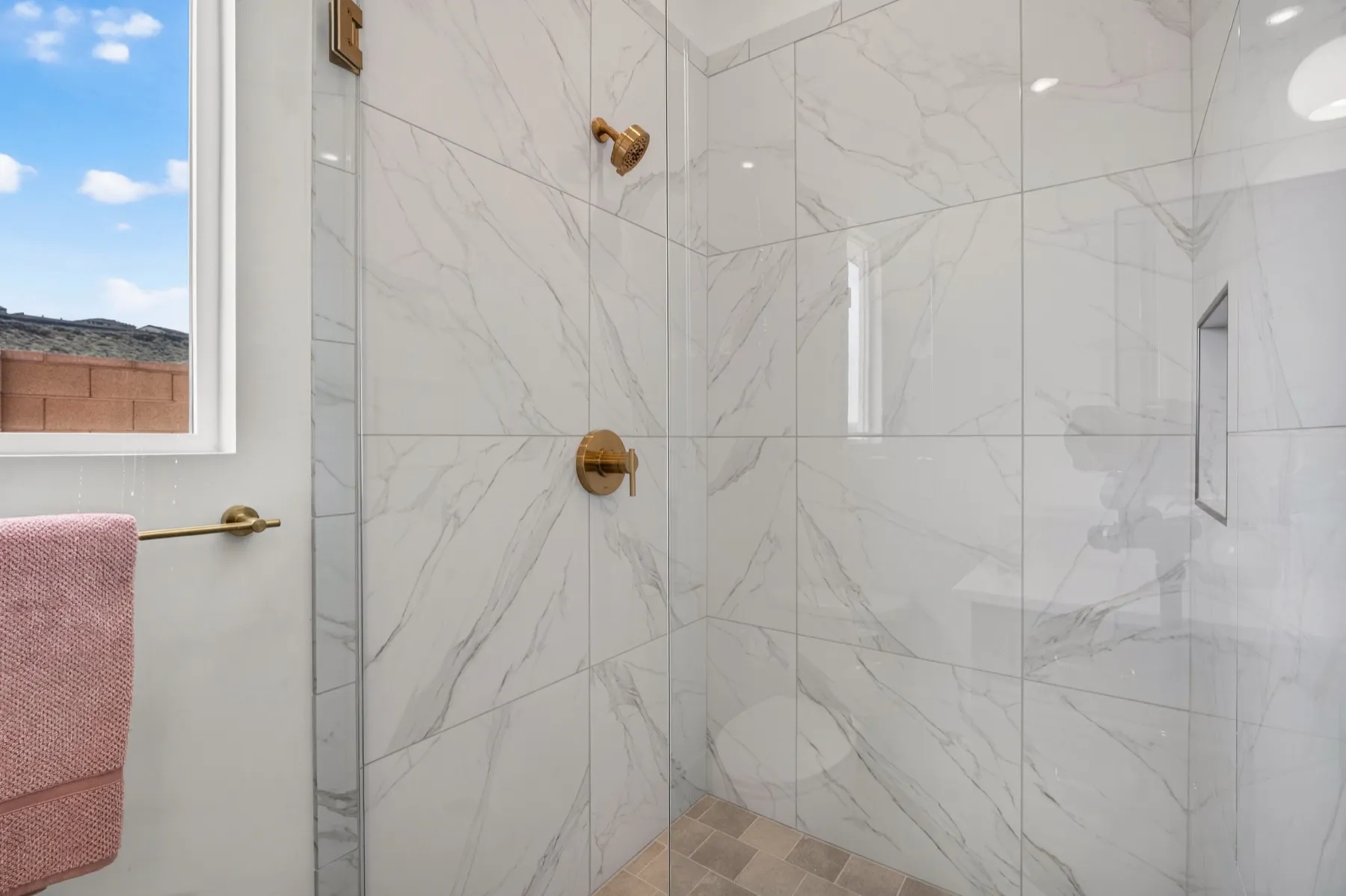 1927 Rimview Drive — interior photo 28 from our Genesis Lux Shaker install