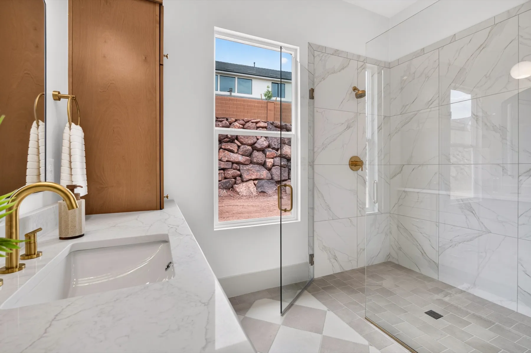 1927 Rimview Drive — interior photo 41 from our Genesis Lux Shaker install