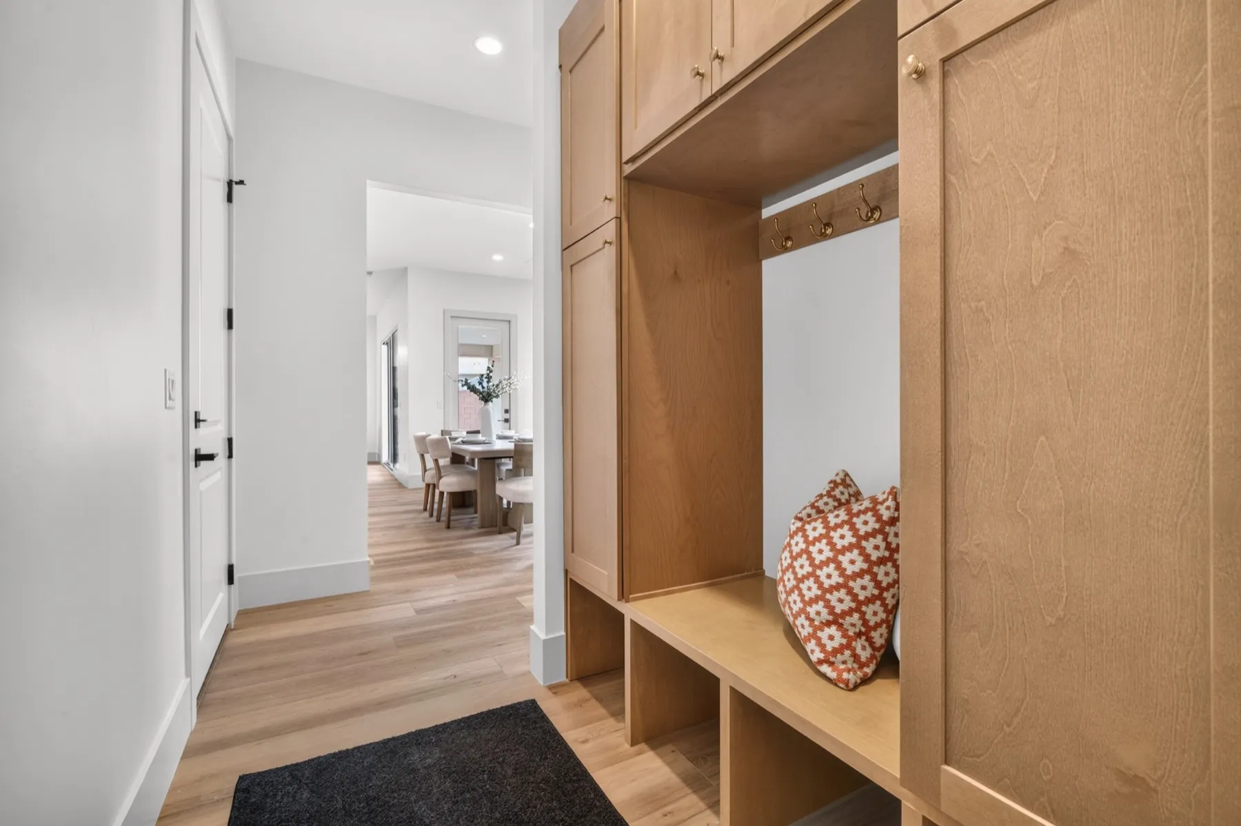 1927 Rimview Drive — interior photo 52 from our Genesis Lux Shaker install